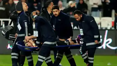 Lig Maçında İki Oyuncu Sakatlandı